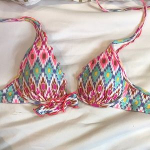 Victoria’s Secret Bikini Top